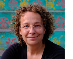 Dr. Margo Groenewoud Faculty Headshot