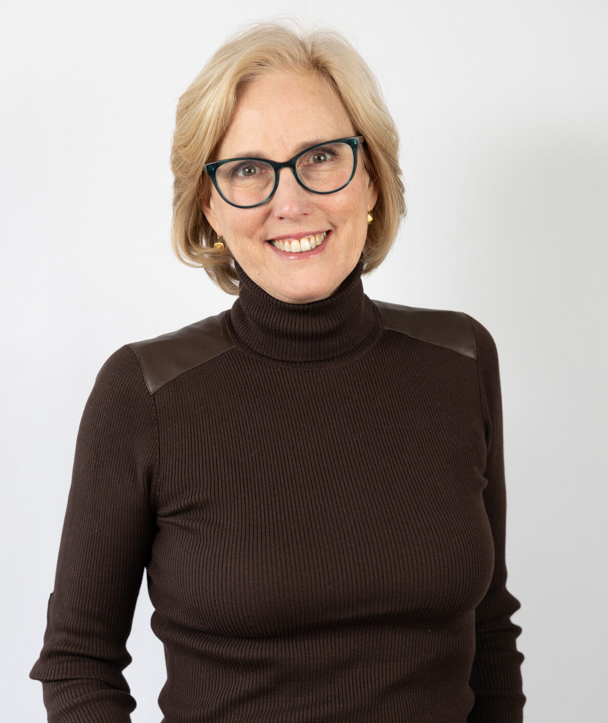 Sarah Dyer Headshot