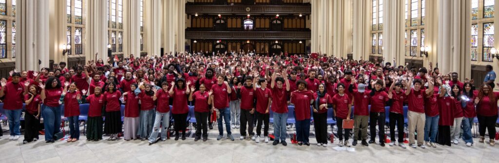 orientation 2025 Student group shot