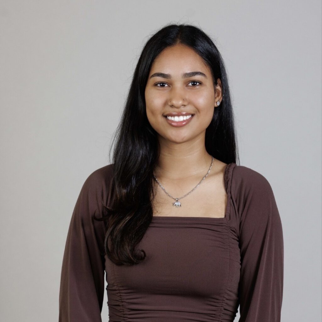 Catherine Rivas headshot