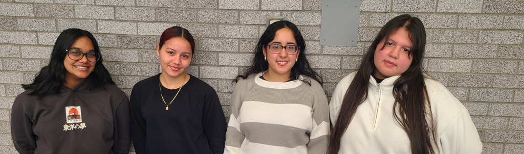 Freshman Forward students