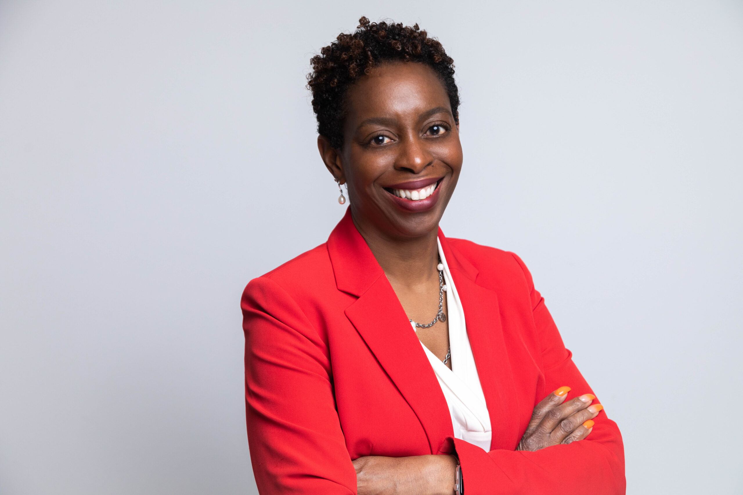Dr. Nichola Davis headshot