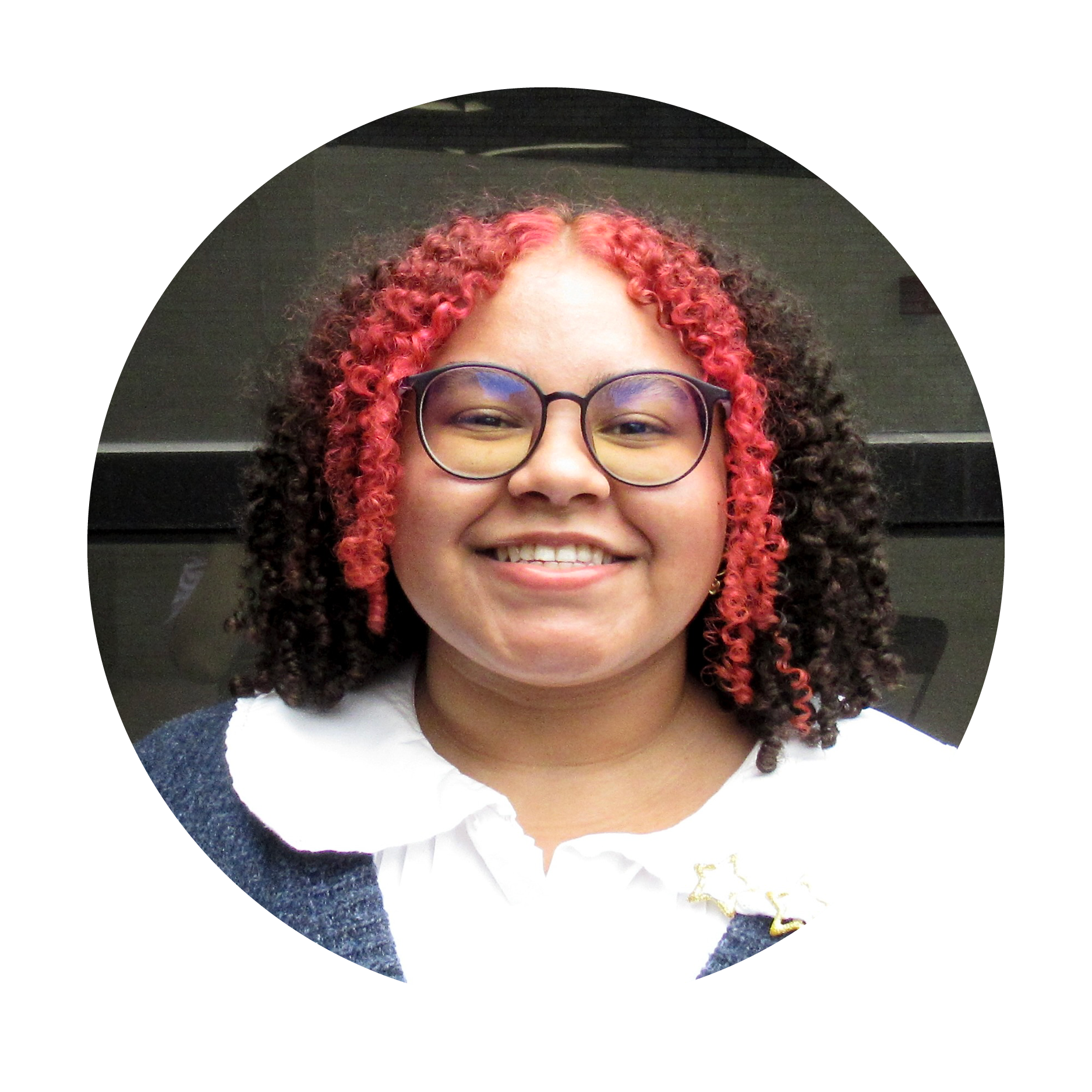 Elizabeth Perez Headshot