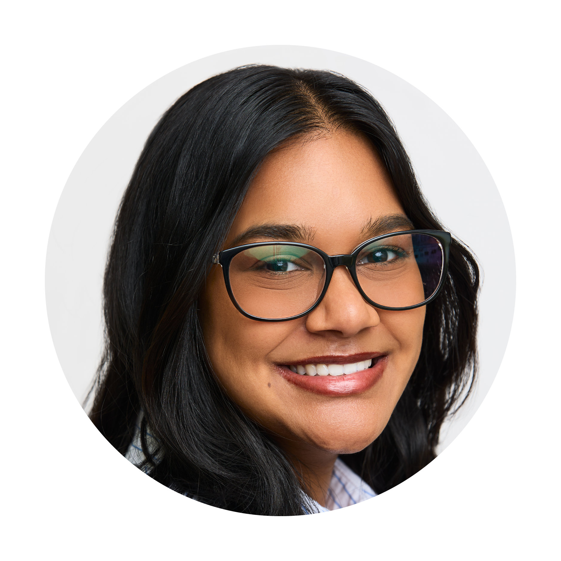 Victoria Amarali Headshot