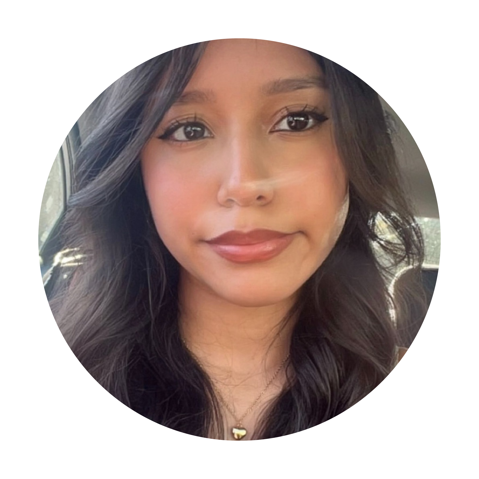 Shirley Guzman Headshot